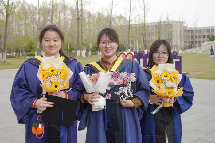 生物医学组.png